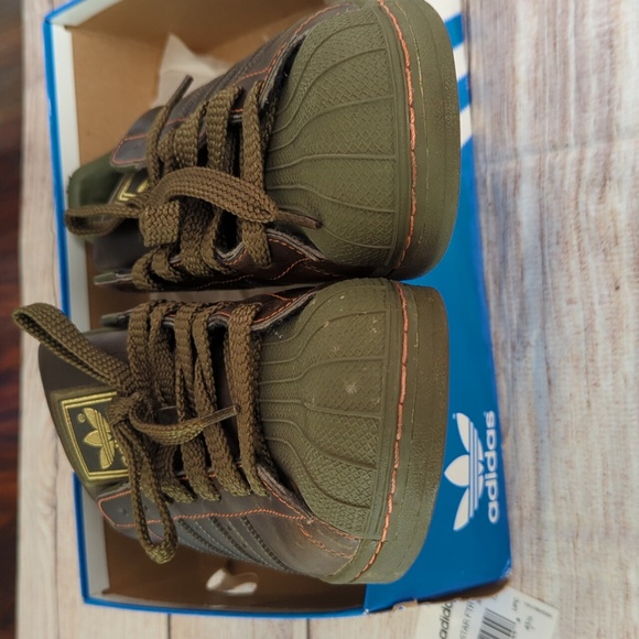 adidas gazelle silver green womens Adidas Superstar Khaki Woven